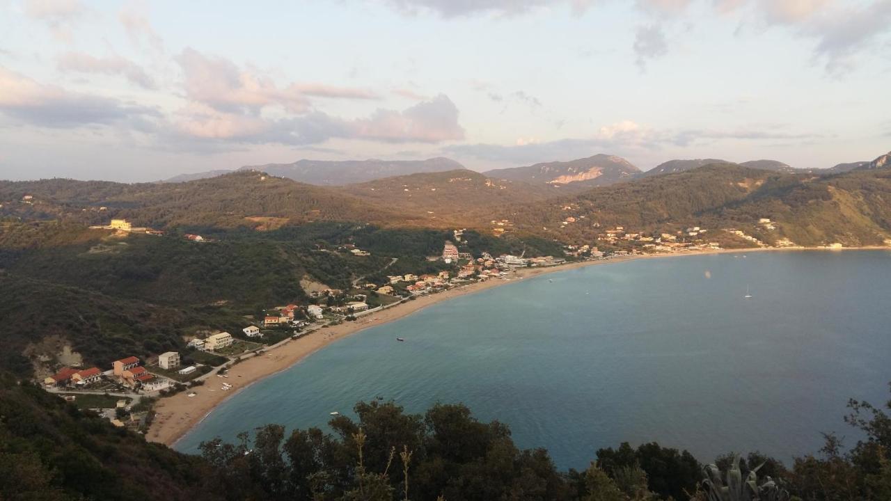 Pool Villa Grigoris Aspiotades Kültér fotó