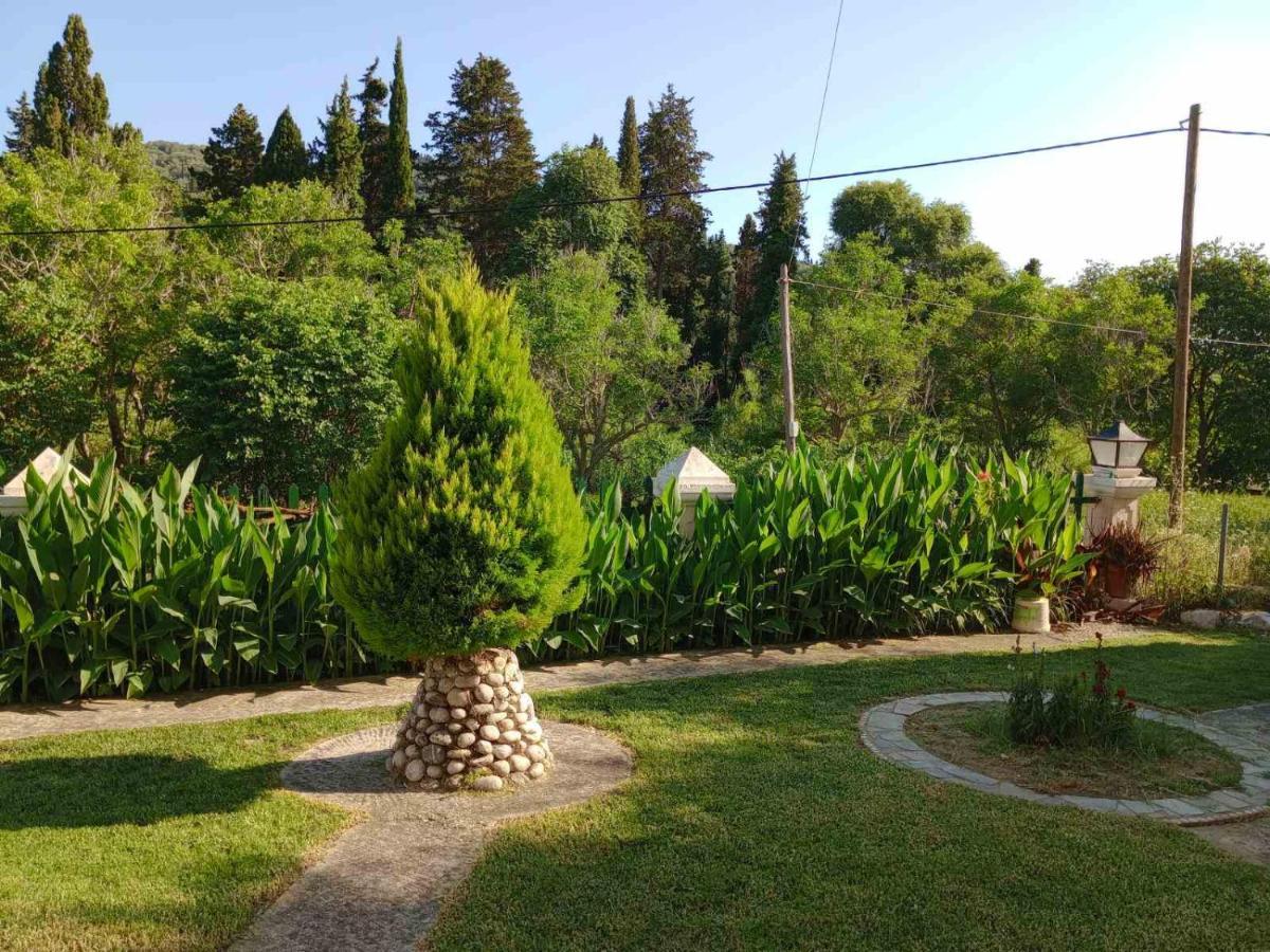Pool Villa Grigoris Aspiotades Kültér fotó