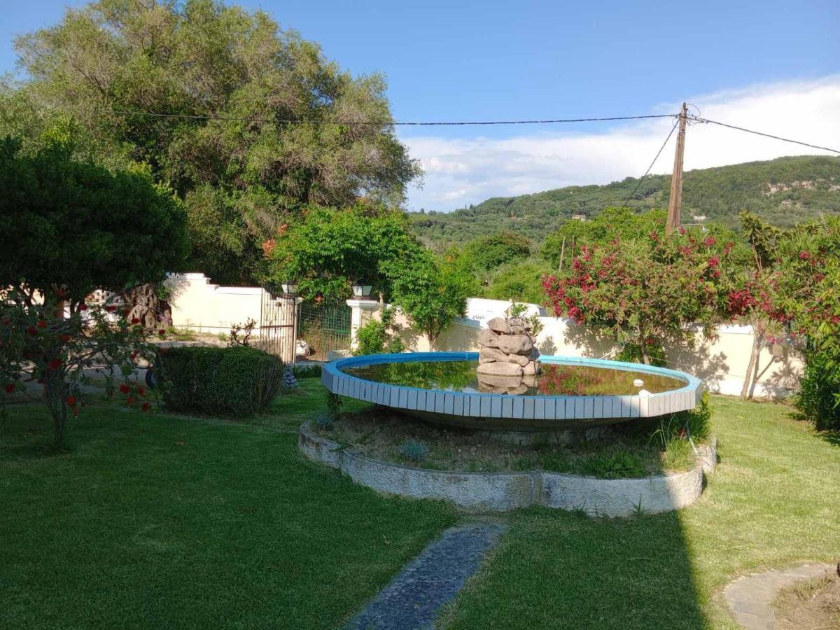 Pool Villa Grigoris Aspiotades Kültér fotó